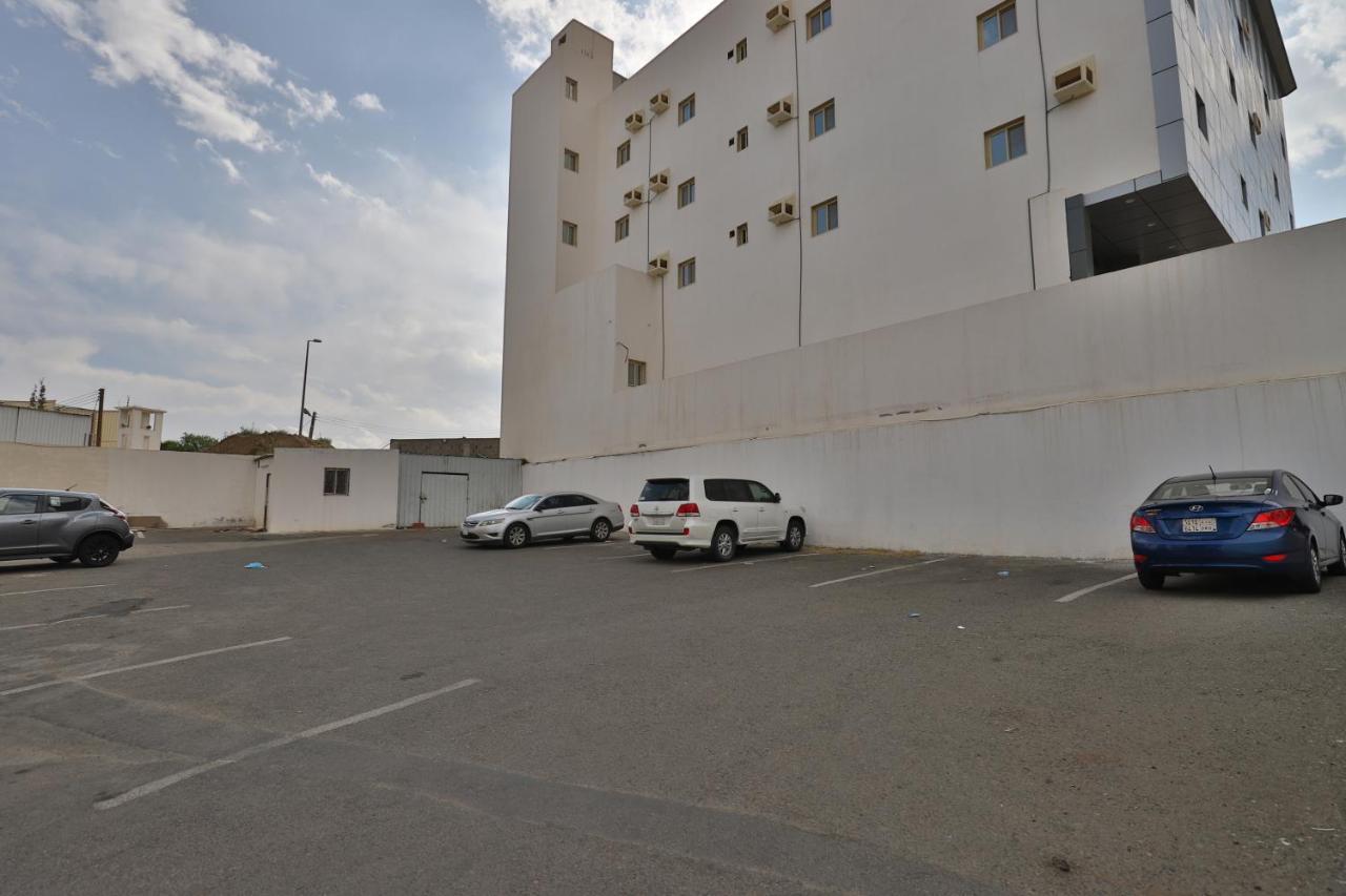 Hotel Oyo 369 Arwa Alqosor Abha Exterior foto